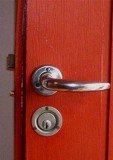 Har du gamle låse som er forældet eller udslidte... Bør du straks få dem udskiftet til nogle nye og mere sikre